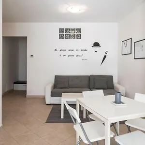Happy Apartament